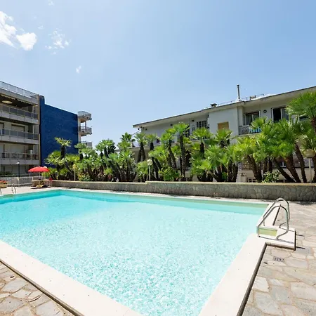 Guesthost - Modern Escape With Pool & Sunny Terrace San Remo