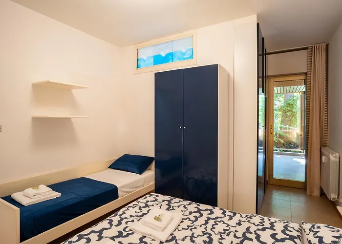 Апартаменты Guesthost - Modern Escape With Pool & Sunny Terrace Санремо
