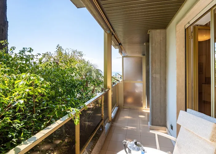 Appartamento Guesthost - Modern Escape With Pool & Sunny Terrace *
